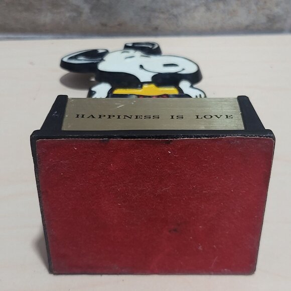 Peanuts Gang Aviva Snoopy Trophy Happiness Is Love - Picture 3 of 8